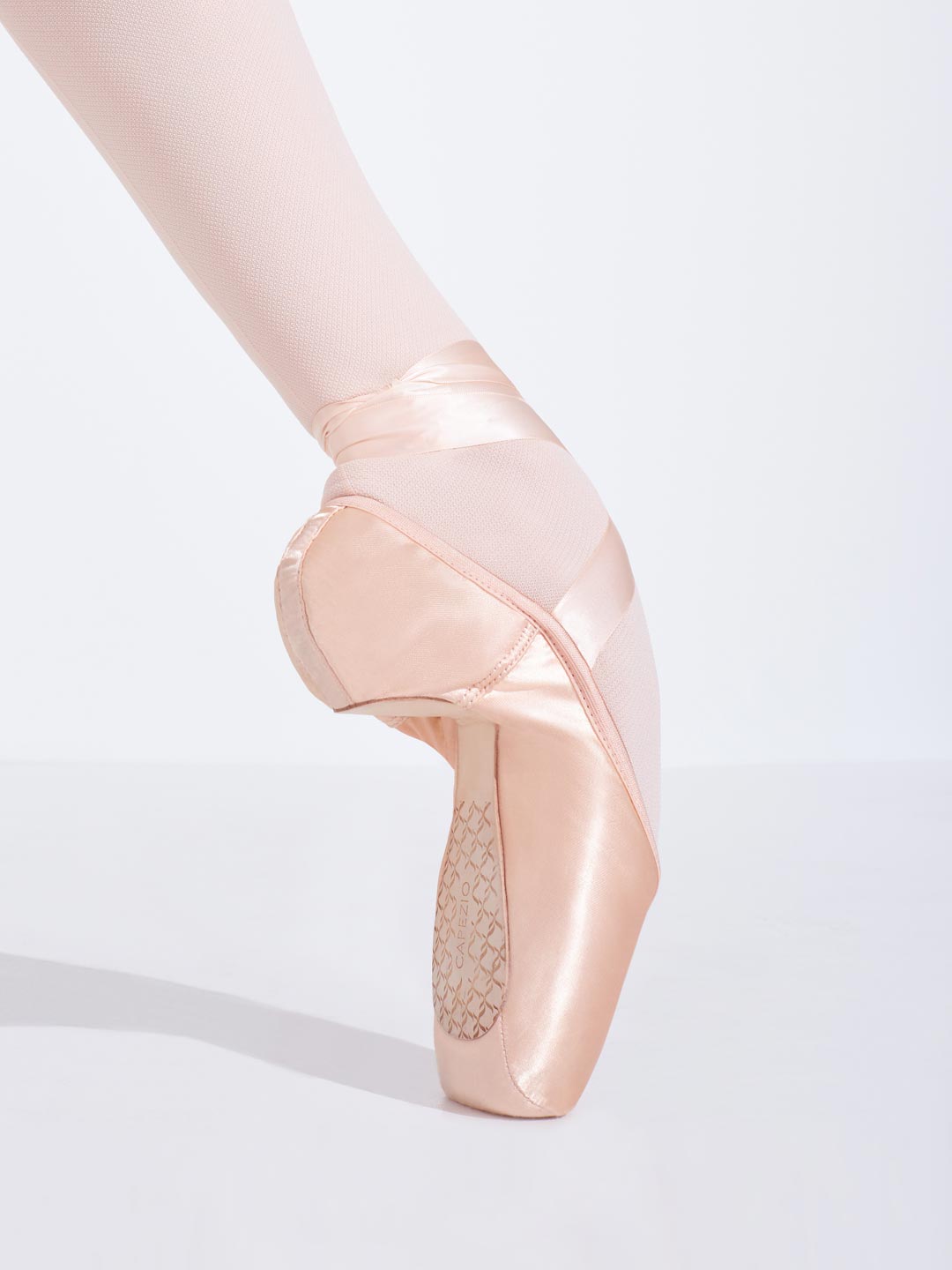 1127W Cambre Tapered Toe Petal Pink M 10.5